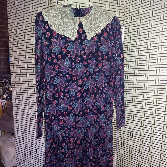 Laura Ashley Dresses & Skirts - Laura Ashley Vintage Dress